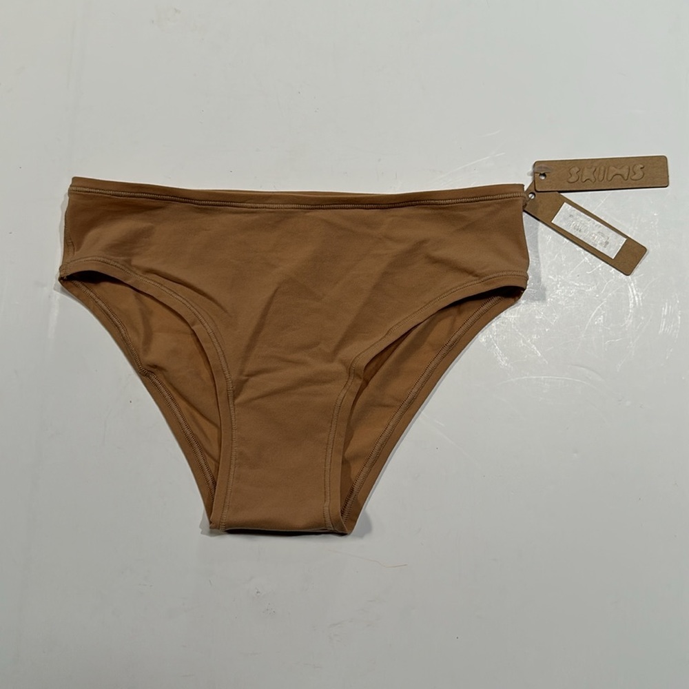 SKIMS Fits Everybody Cheeky Brief